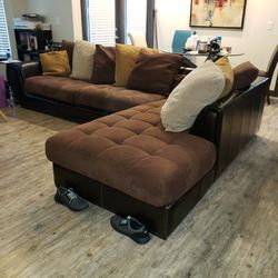 Great Living Room Sectional For Sale!