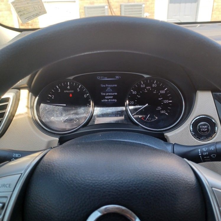 2016 Nissan Rouge/ Brand New Remote  Celling Fan $85