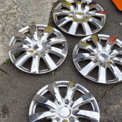 14" Chrome Hubcaps 4 