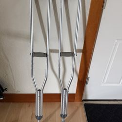 Wheel Chair Boot Crutches And Knee Cart