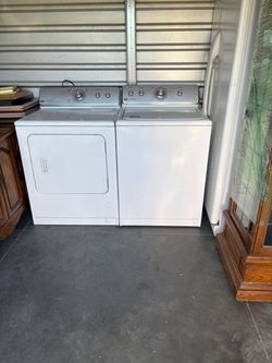 Washing machine and gas dryer