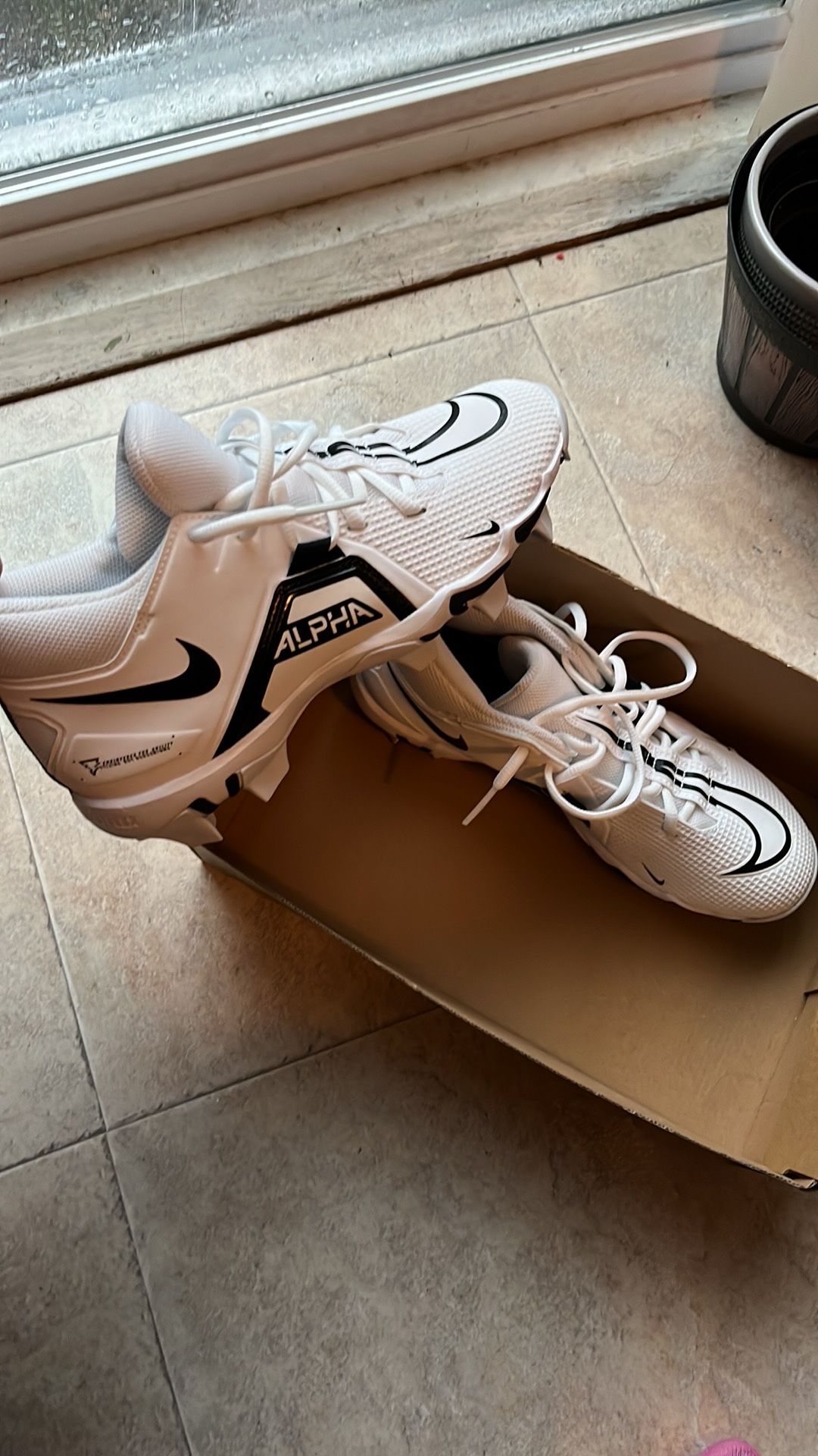 Nike Shark Menace