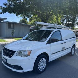 2013 Dodge Cargo Van