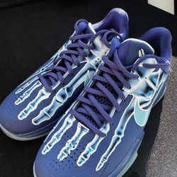 Kobe X-Ray Size 6.5 