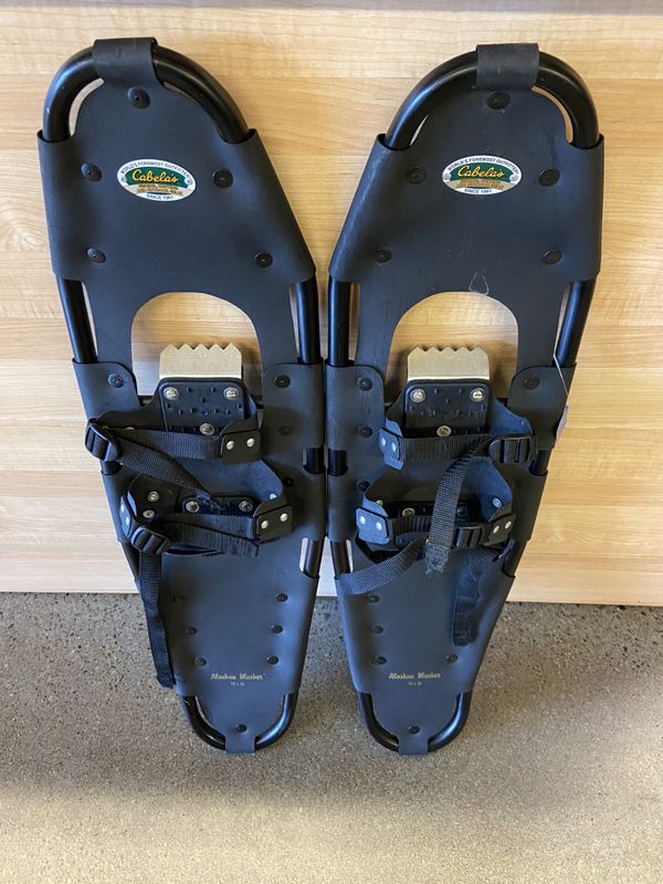 Cabela’s Alaskan Guide Snowshoes 10”x36” for Sale in Seattle, WA OfferUp