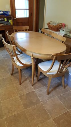 Mid 20th century dining room table