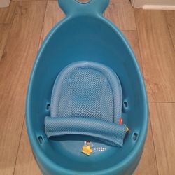 Baby Whale Tub