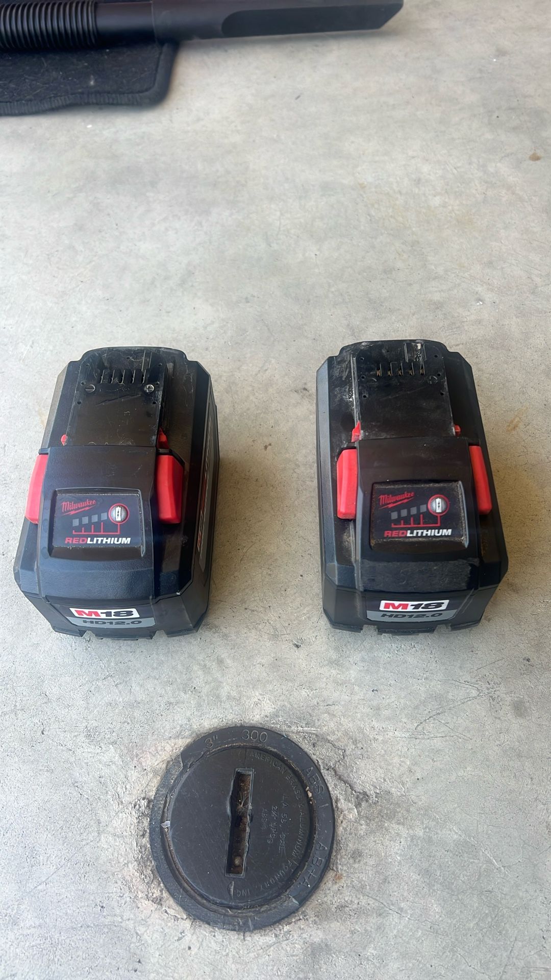 Milwaukee 12.0 Batteries