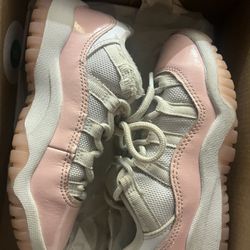 Retro 11 Low Size 11