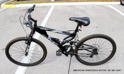 Hyper Bicycle Havoc Mountain Bike 26" Wheels Adults  dual suspension Black  Pre-owned,