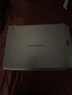 BALENCIAGA • SNEAKERS