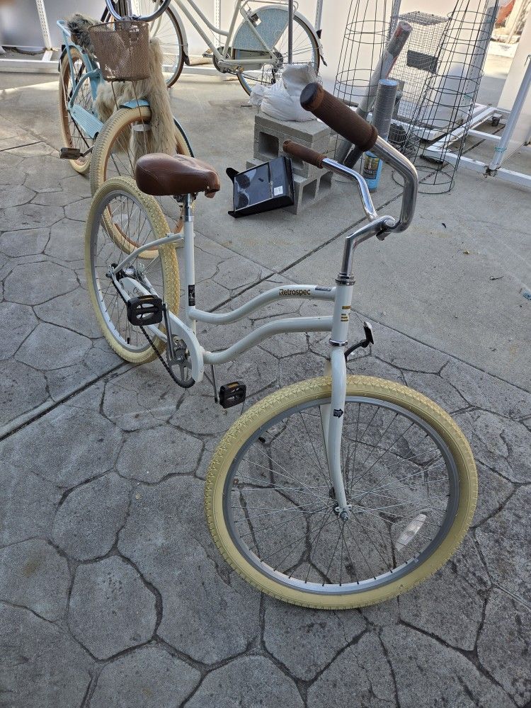 Chatham Retrospec Bicycle White