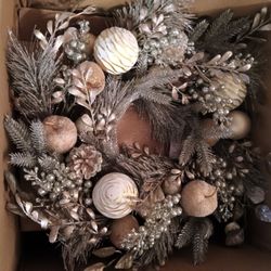 Sale! New Wreaths Garland Swags