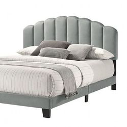 QUEEN MATTRESS & BED FRAME 