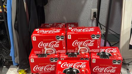 *LIMITED EDITION* world cup mini soccer balls Coca cola