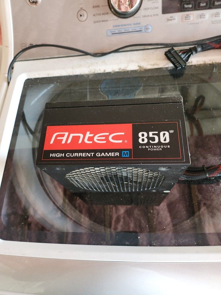 Antec High Current Gamer