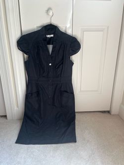 Navy Cap Sleeve V-Neck Dress