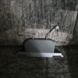 Tesla Chargeing Station 