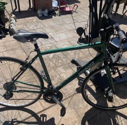 Specialized Sirrus Road Bike And Rack