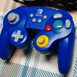 Nintendo Switch Power A Purple GameCube Wired Controller Working Tested/Working
