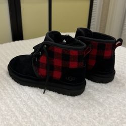 Ugg Boots Boy Size 2