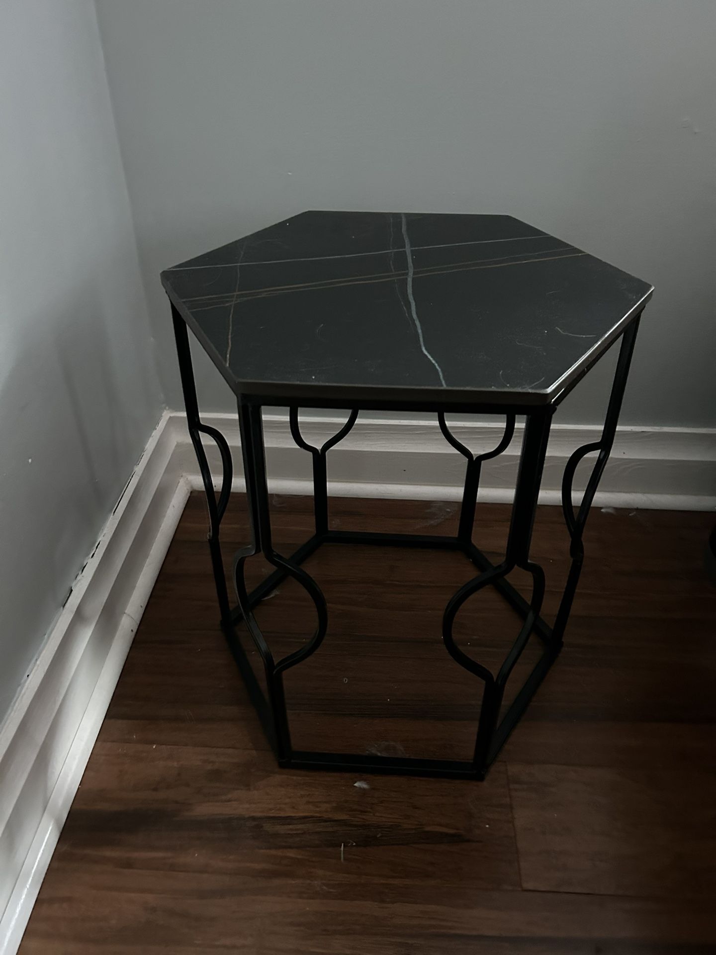 Contemporary End Table Night Stand