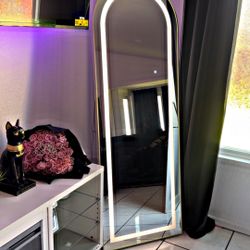 LED full Body Arched Mirror