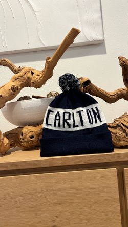 Carlton Blues Australian Football Club Navy and White Stripe Beanie