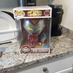 IRON HAMMER BOBBLE HEAD