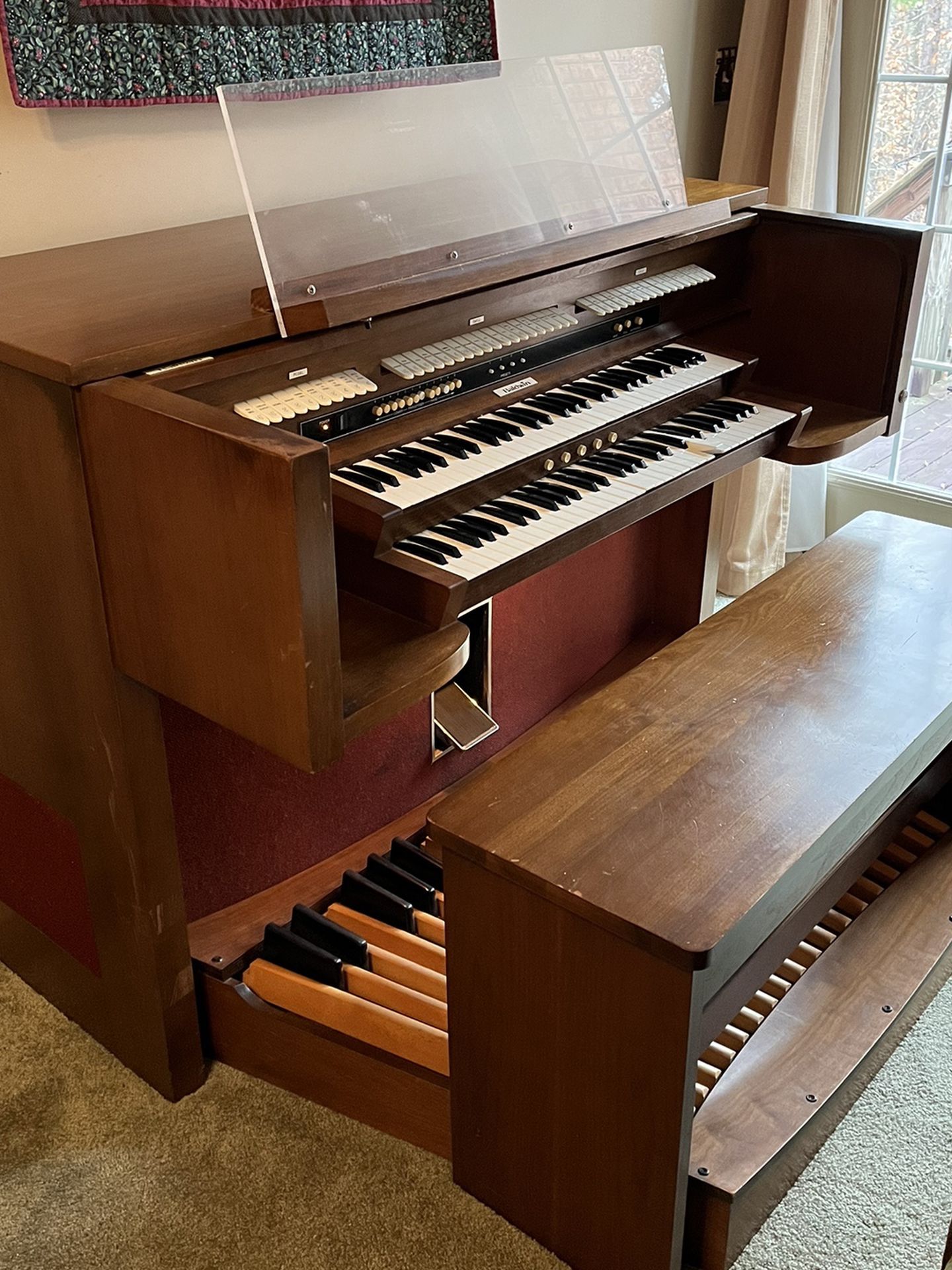 Baldwin Electric Organ