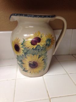 Home and garden party pitcher