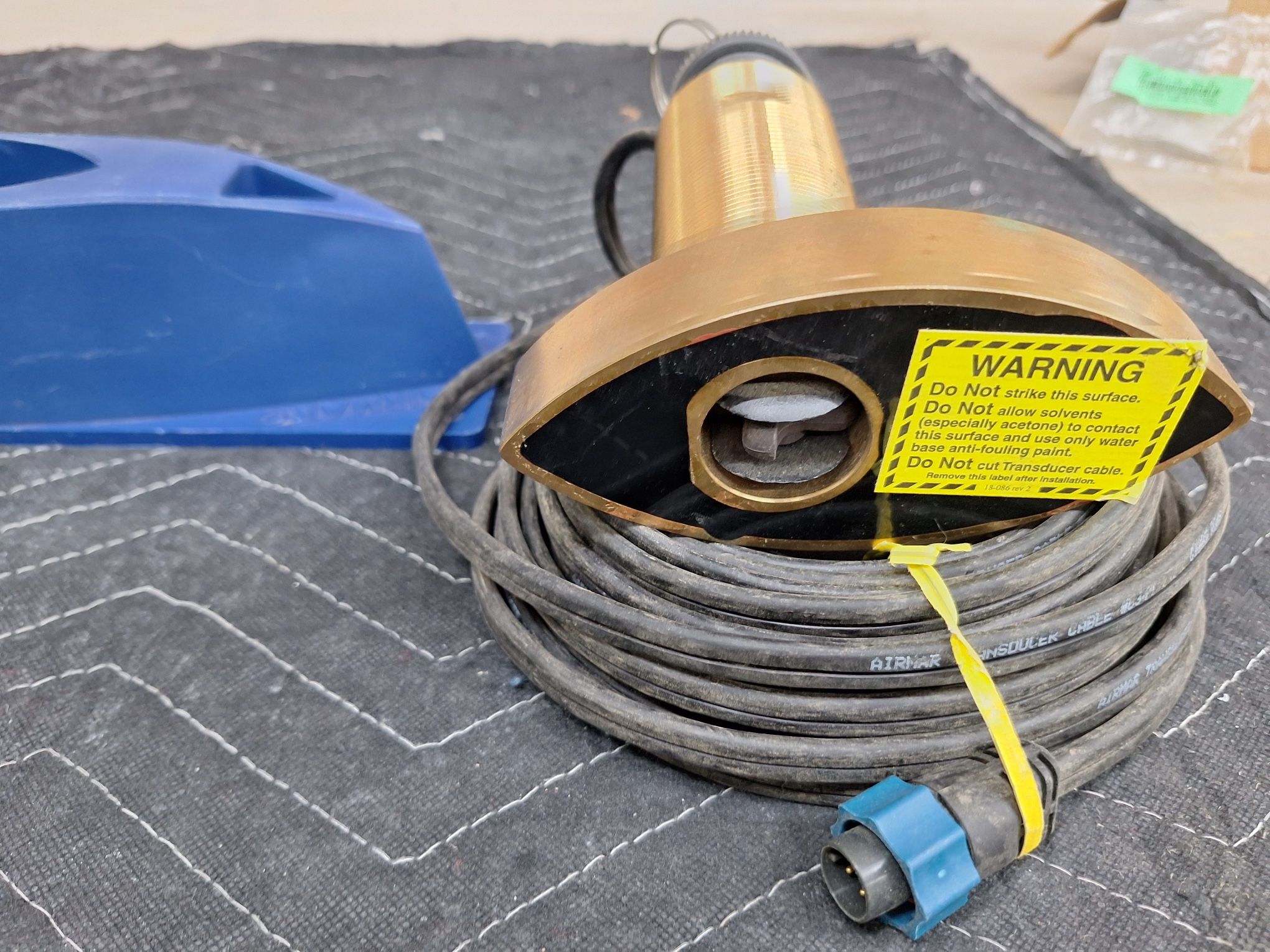 Airman B744v Triducer 50/200khz