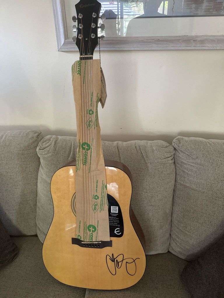 Epiphone Acoustic Guitar – Signed (Chris Young
