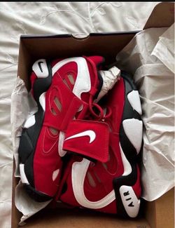 Nikes size 9.5