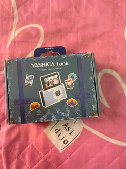 YASHICA Tank Digital Camera