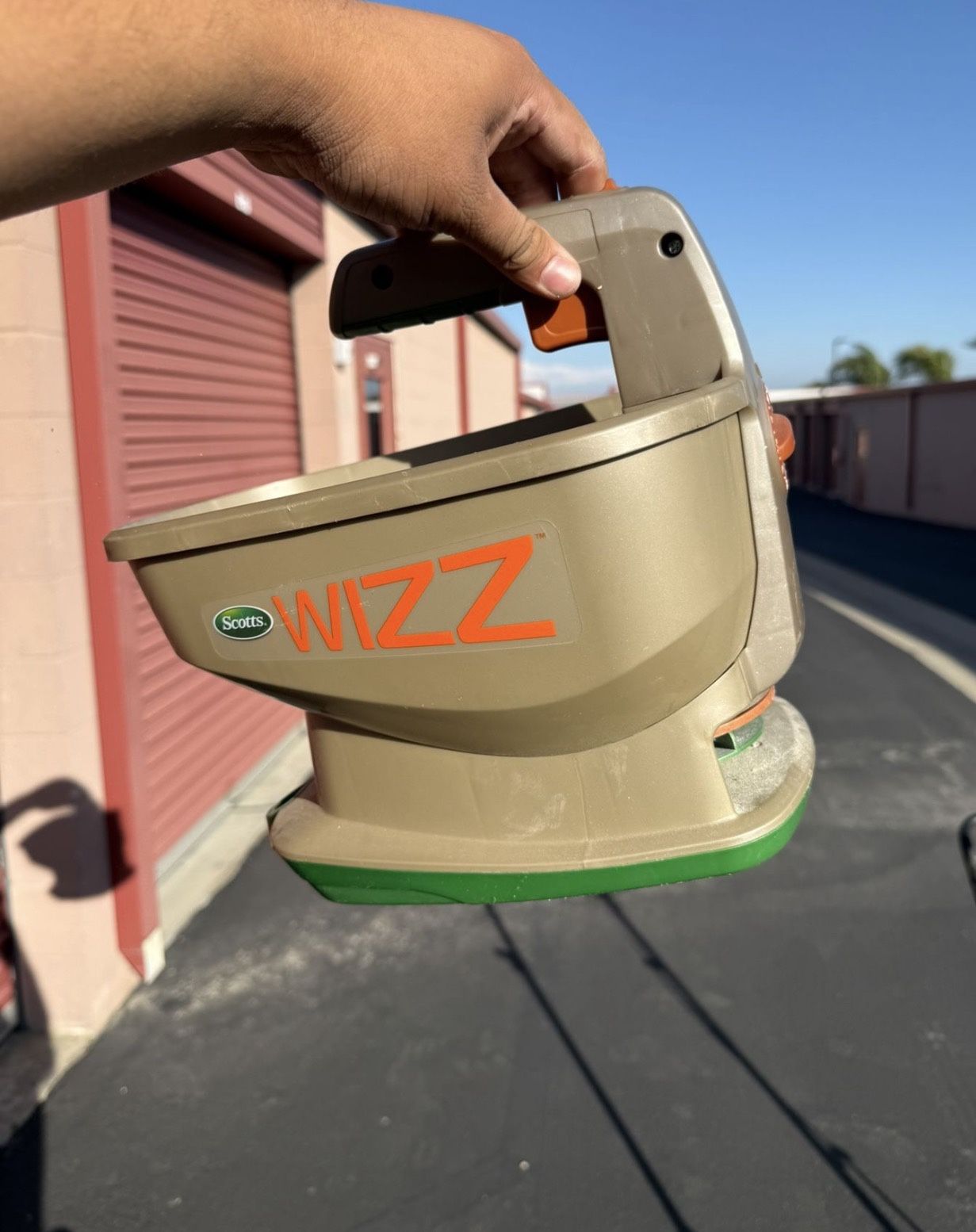 Grass Seeder