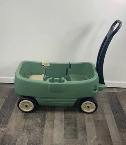 Green Step2 Push Wagon