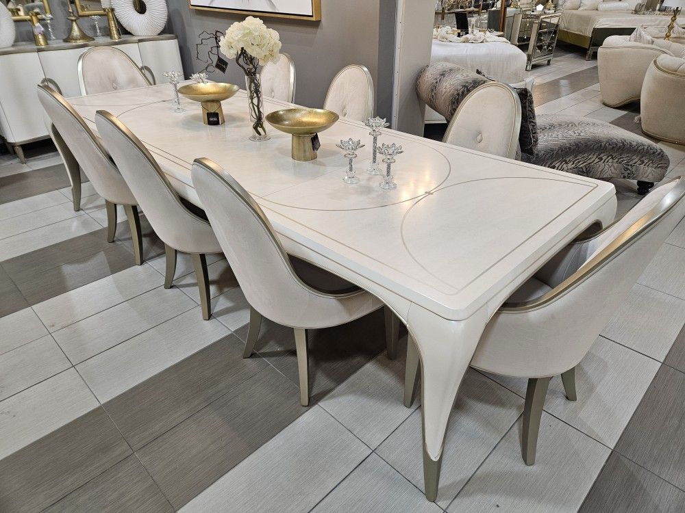 Dining Table + 4 Side Chairs