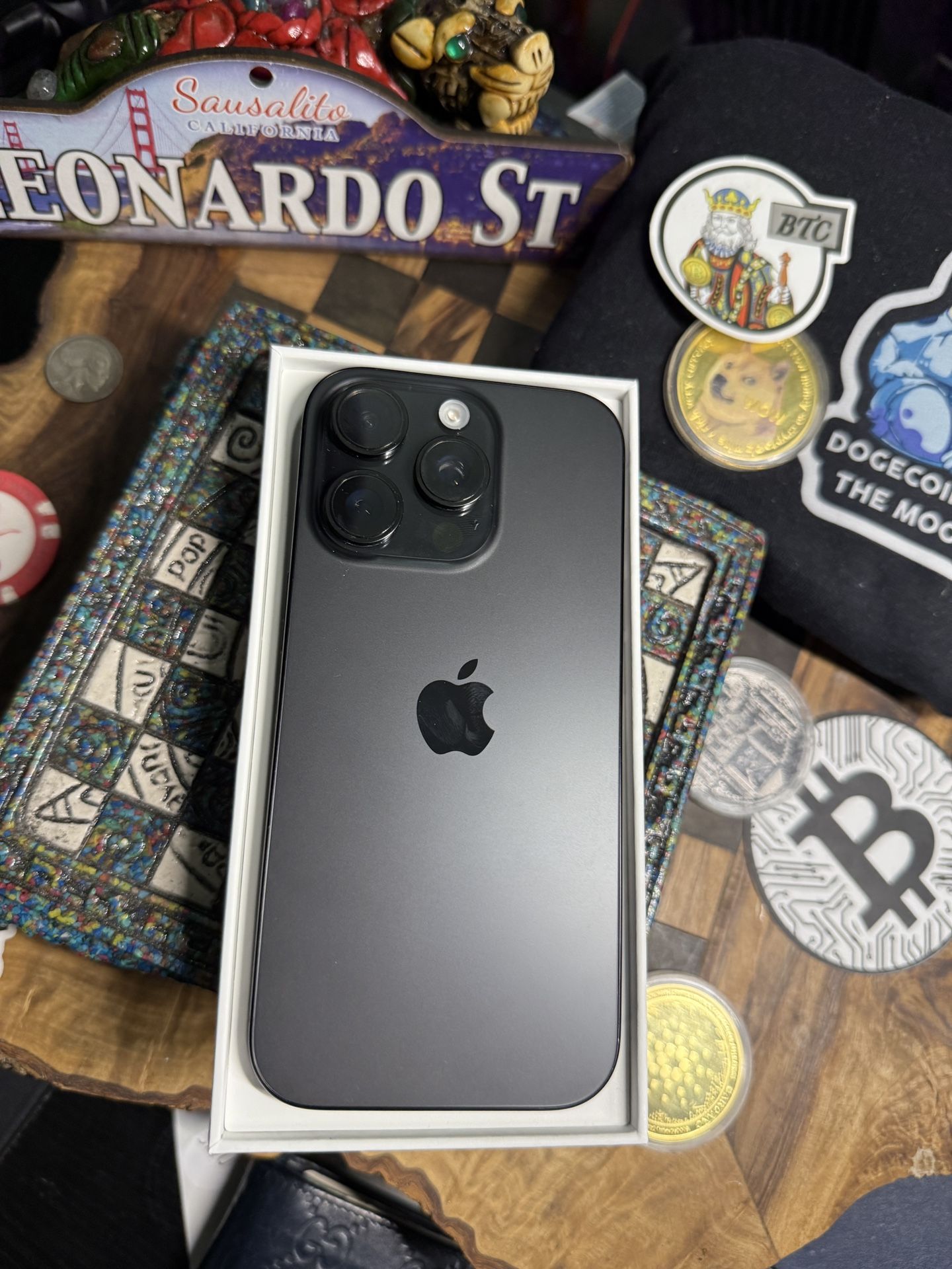 Apple Iphone 16 Pro 5G 128Gb Unlocked