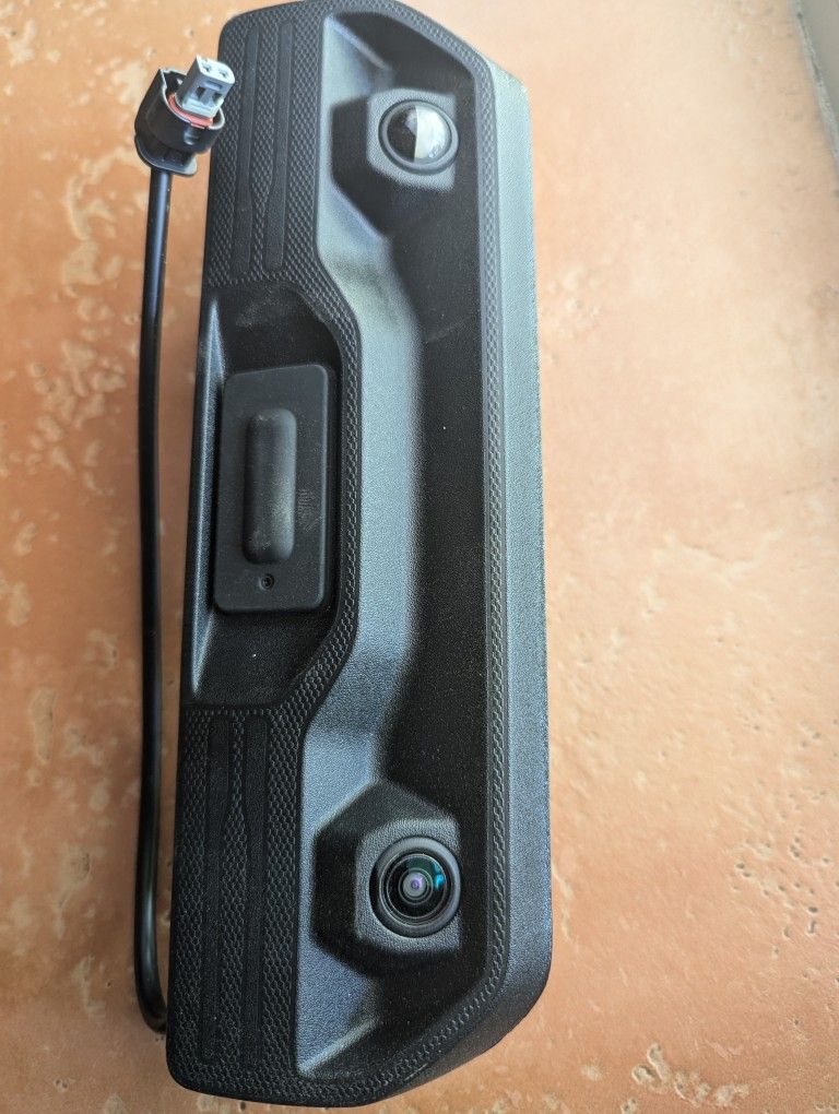 Chevrolet Silverado Tailgate Handle