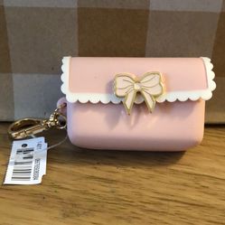 Pink Bow With White Scallops Case Hand Gel Sanitizer Holder…From Bath And Body Works…Read Description 