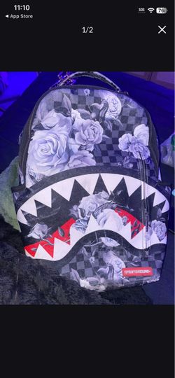 Black and white sprayground
