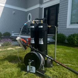 Complete water fed pole system by abc window cleaning

4 filter triple crown system - 25 foot carbon pole and an extra brush included

Only used for a