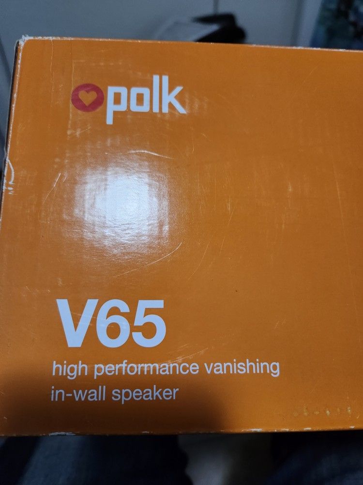 NIB Polk Audio V65 High Performance Vanishing In-Wall Speaker, Single, White