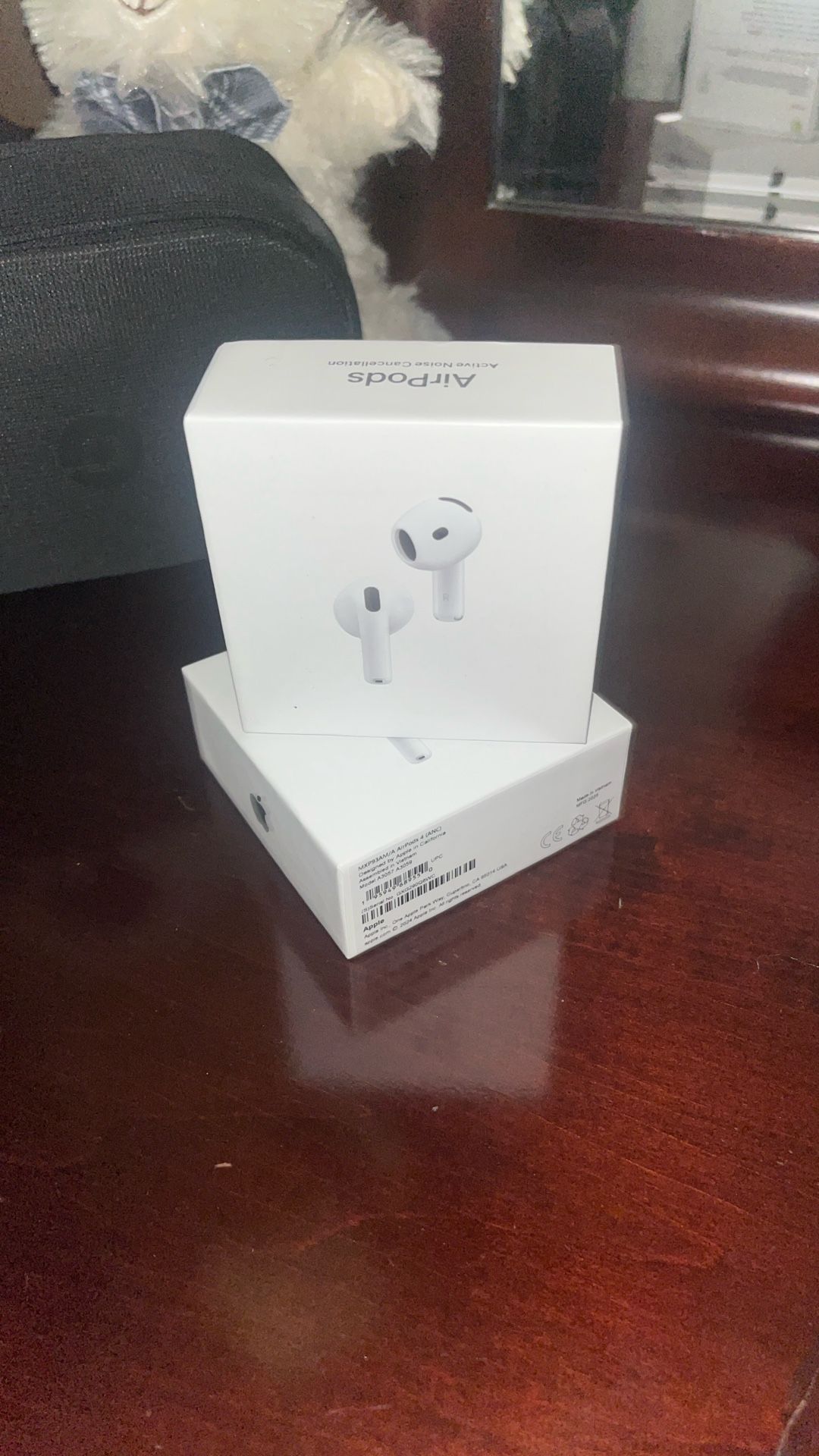 Airpods 4 ANC