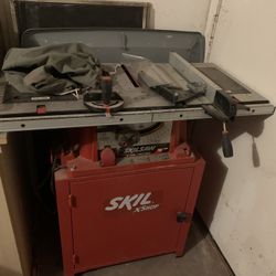 SKIL Table Saw 10inch Blade