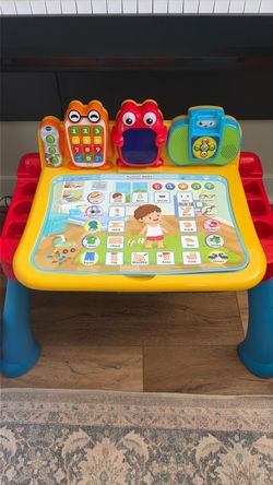 Vtech Leaning table
