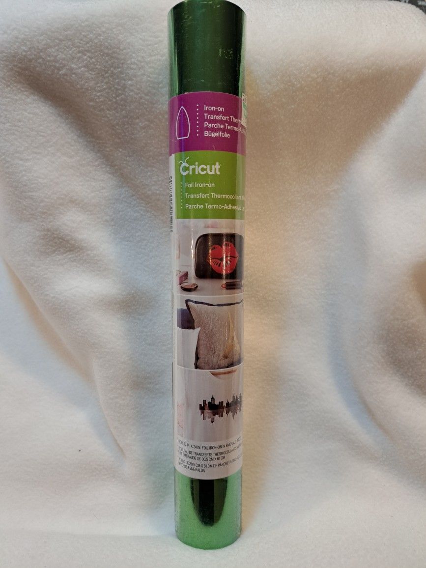 Cricut 12" x 24" Foil Iron On Roll  - Emerald Green Metallic