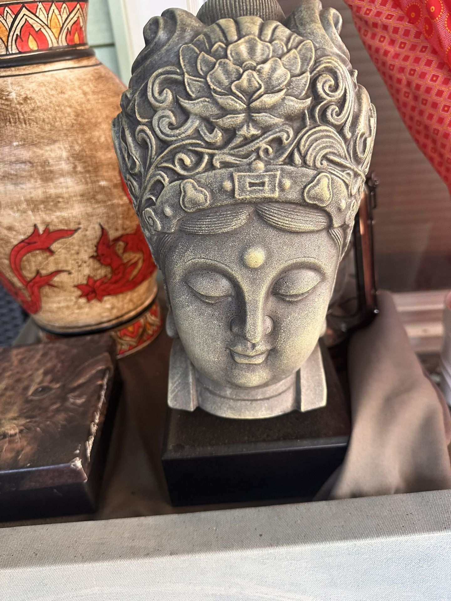 Head Statue