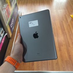 iPad 7th Generation 32Gb WiFi Only Used 